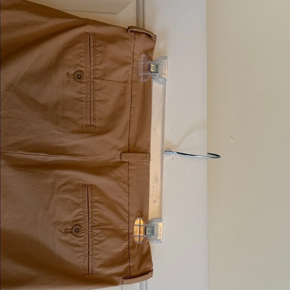 Vineyard Vines Men's on the go pants Khaki Chinos 30x32 - Picture 4 of 7